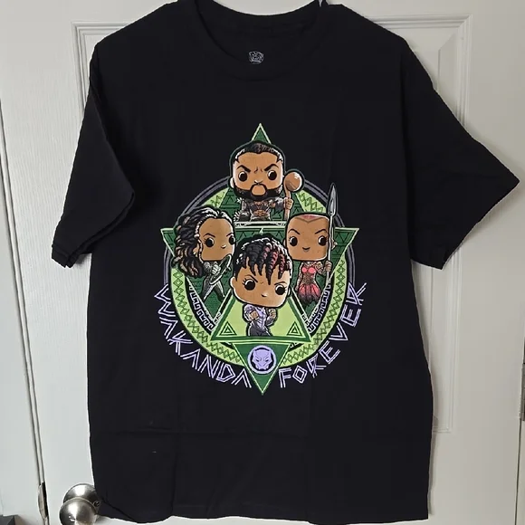 Marvel Wakanda Forever Black Short Sleeve Tee with Vibrant Graphic - Picture 1 of 4